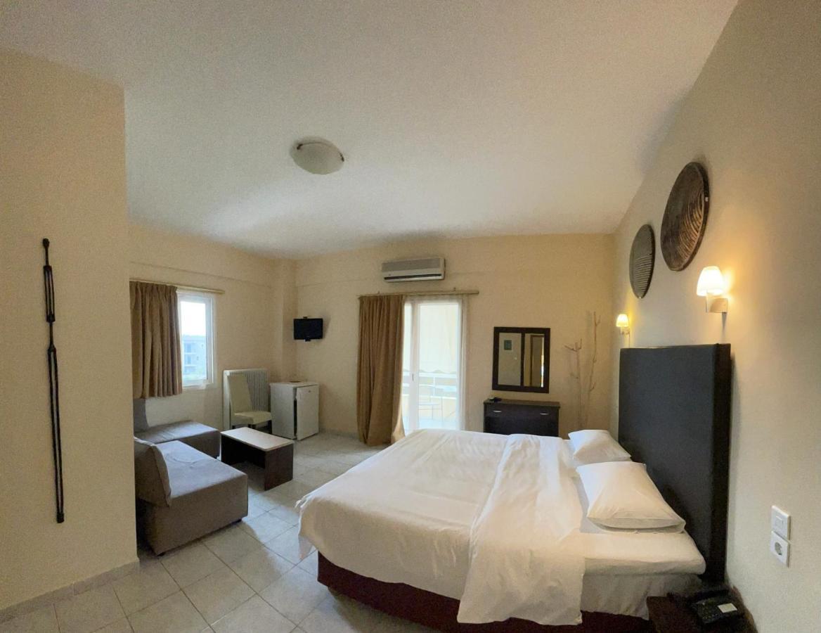 Hotel Afrika 엘레오나스 외부 사진